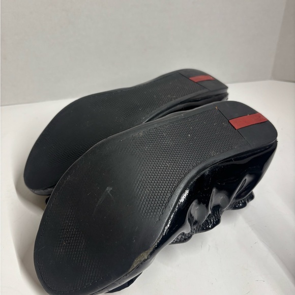 Luxury Designer Prada Patent Leather Ballet Flats with Bow Accent Size 7.5-8 - Picture 12 of 12